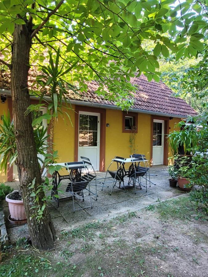 Mohas Vendeghaz Koszeg Mohas Ut 107 Hotel Luaran gambar